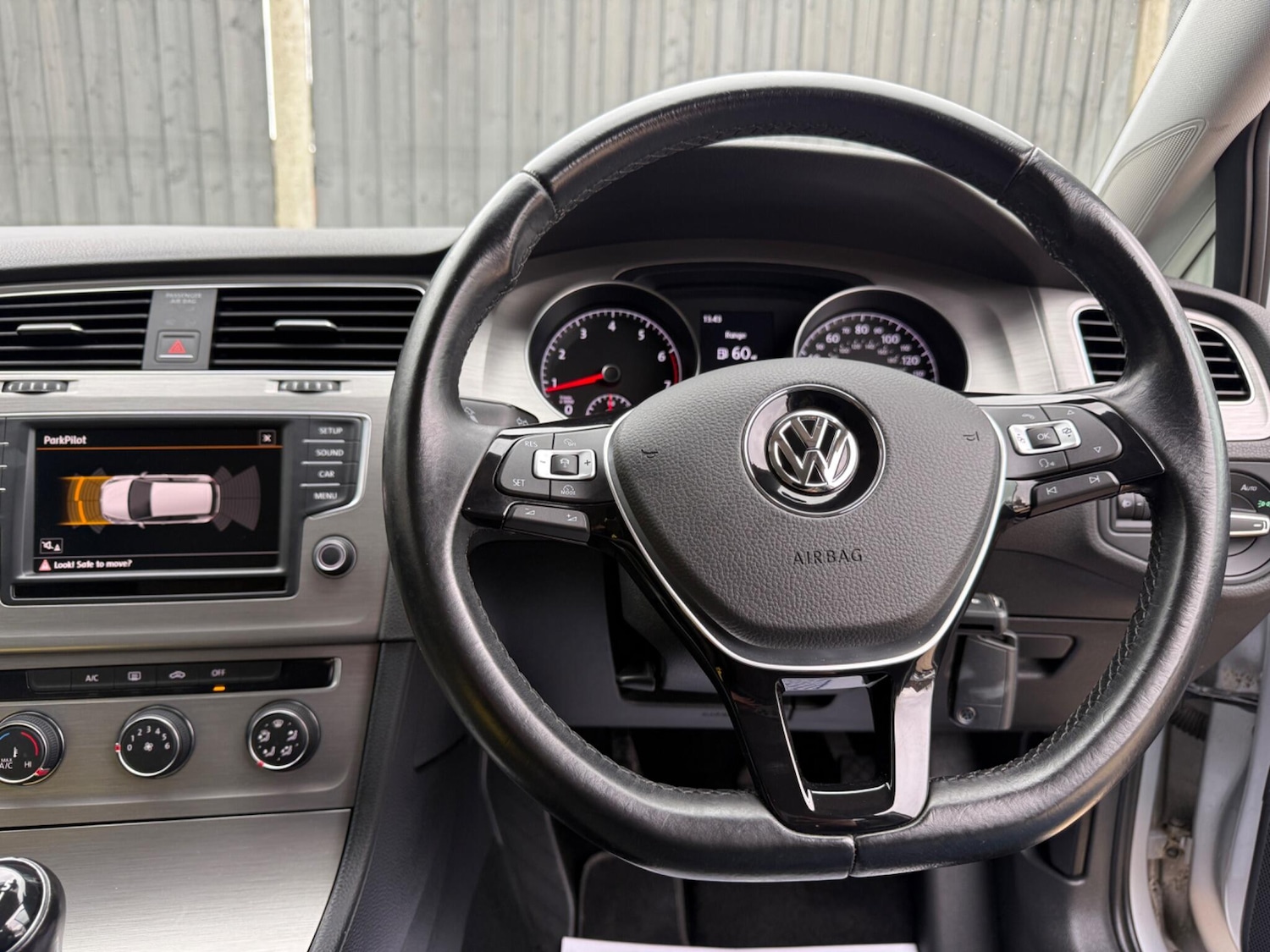 Used Volkswagen Golf for sale - 77940643: Photo 5