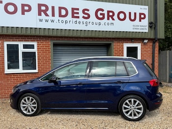 Used Volkswagen Golf SV 2017 for sale - 75678271: Photo
