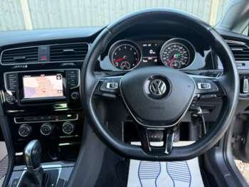 Used Volkswagen Golf 2014 for sale - 75139650: Photo