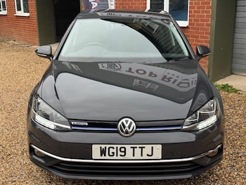 Used Volkswagen Golf 2019 for sale - 76085023: Photo