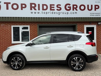 Used Toyota RAV4 2015 for sale - 79337433: Photo