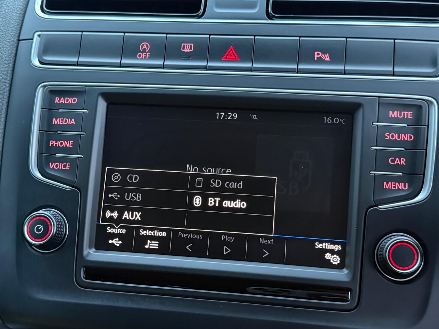 Used Volkswagen Polo 2017 for sale - 77001975: Photo 66