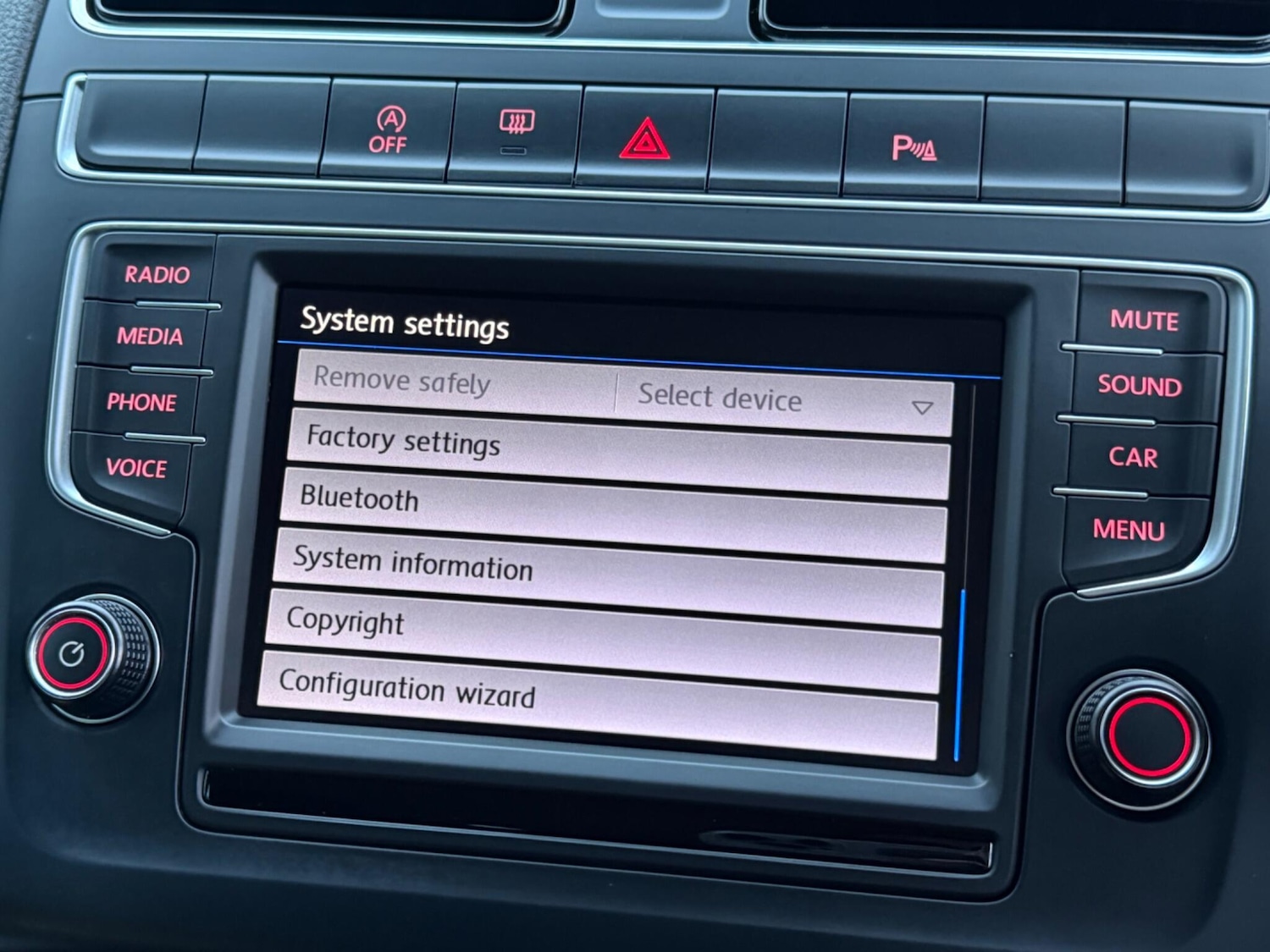 Used Volkswagen Polo 2017 for sale - 77001975: Photo 75