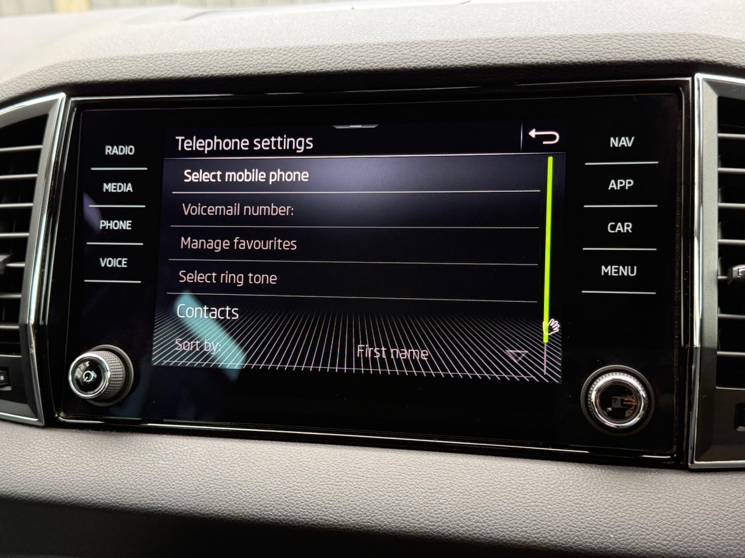 Used Skoda Karoq 2020 for sale - 77229506: Photo 68