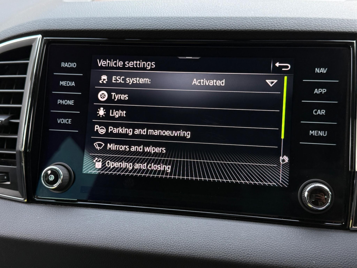 Used Skoda Karoq 2020 for sale - 77229506: Photo 80