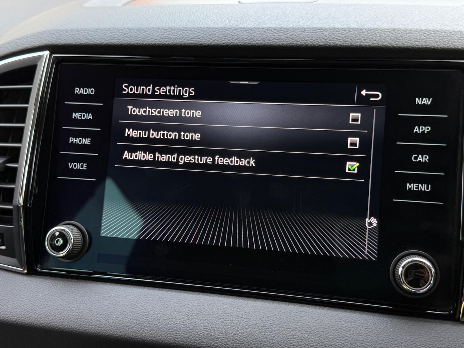 Used Skoda Karoq 2020 for sale - 77229506: Photo 89