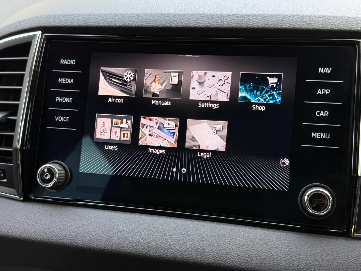 Used Skoda Karoq 2020 for sale - 77229506: Photo 90