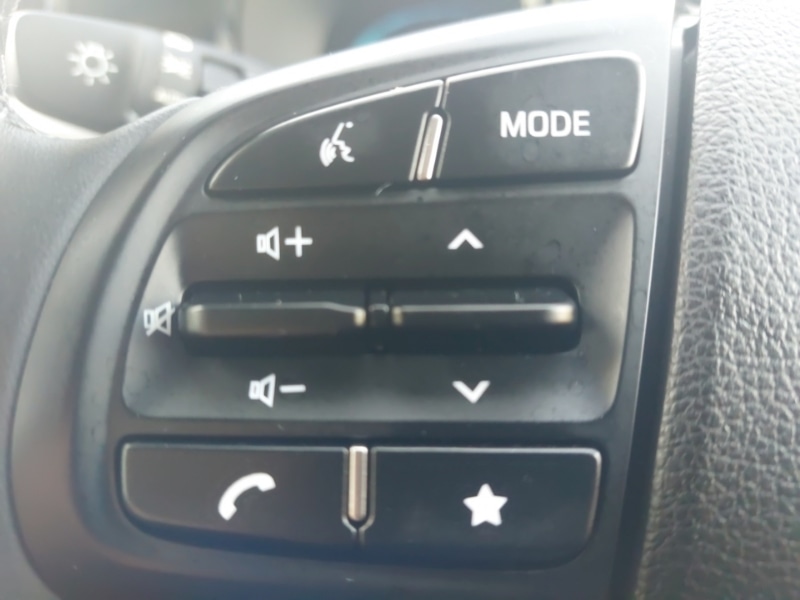 Used Hyundai i10 2024 for sale - 76055228: Photo 13