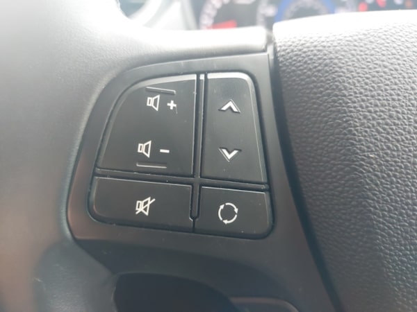Used Hyundai i10 2018 for sale - 76282048: Photo 15