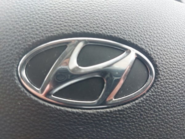 Used Hyundai i10 2018 for sale - 76282048: Photo 19