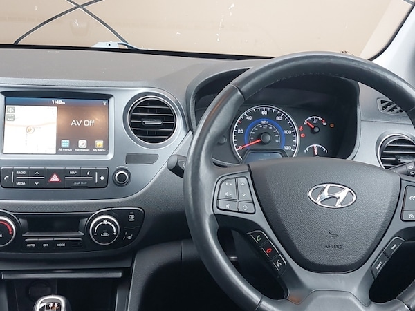 Used Hyundai i10 2018 for sale - 76282048: Photo 7