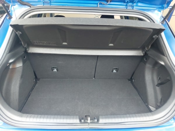 Used Hyundai i20 2019 for sale - 76269194: Photo 8