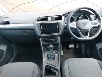 Used Volkswagen Tiguan 2023 for sale - 79056749: Photo