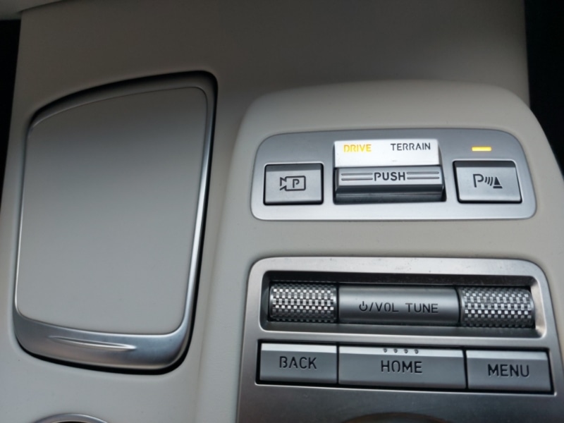 Used Genesis GV70 2023 for sale - 76815743: Photo 17