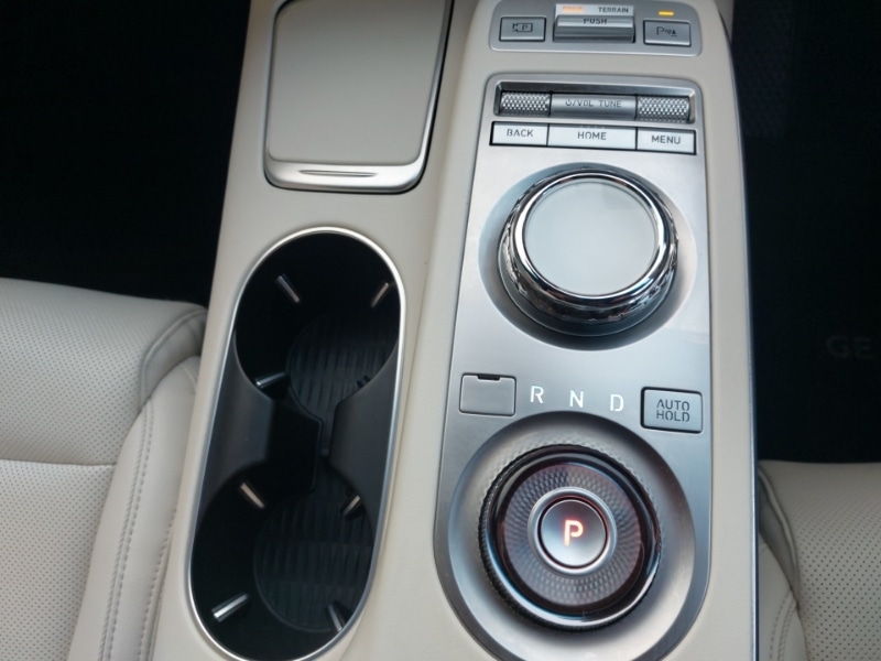 Used Genesis GV70 2023 for sale - 76815743: Photo 18