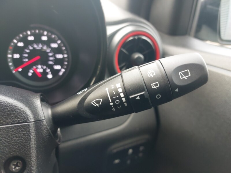 Used Hyundai i10 2023 for sale - 77606124: Photo 14