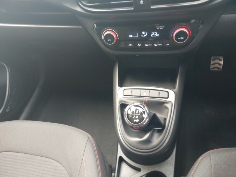 Used Hyundai i10 2023 for sale - 77606124: Photo 15