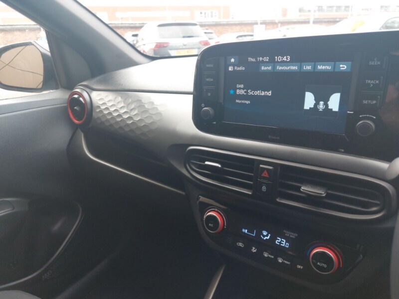 Used Hyundai i10 2023 for sale - 77606124: Photo 19