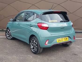 Used Hyundai i10 2023 for sale - 77606124: Photo