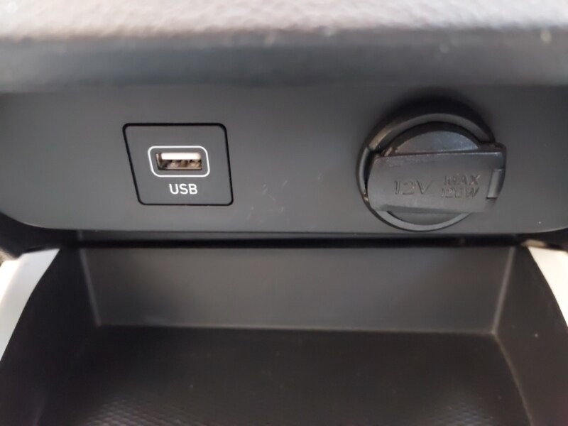 Used Hyundai i10 2023 for sale - 76556140: Photo 17