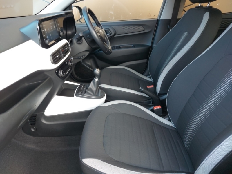 Used Hyundai i10 2023 for sale - 76556140: Photo 5