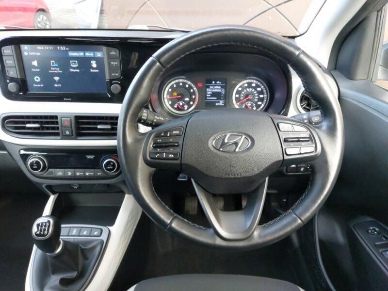 Used Hyundai i10 2023 for sale - 76556140: Photo 7