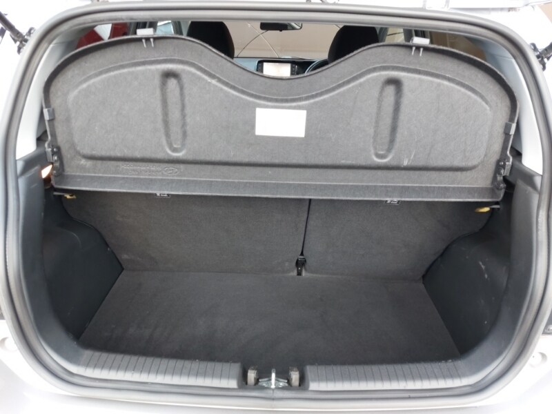 Used Hyundai i10 2023 for sale - 76556140: Photo 8