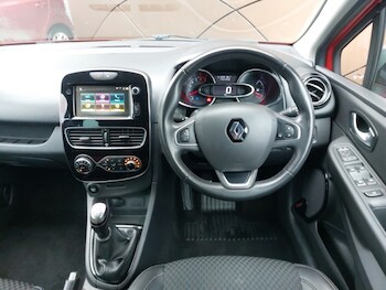 Used Renault Clio 2019 for sale - 77476021: Photo