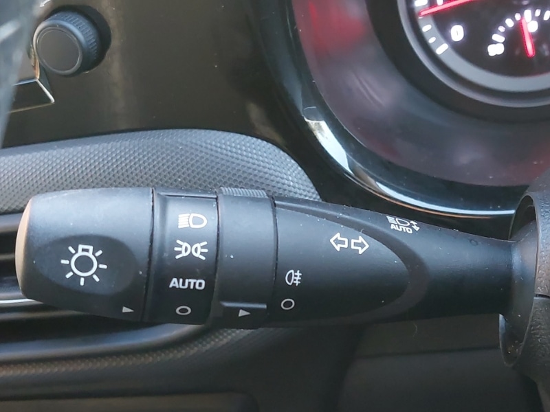 Used Hyundai i10 2023 for sale - 76628859: Photo 12