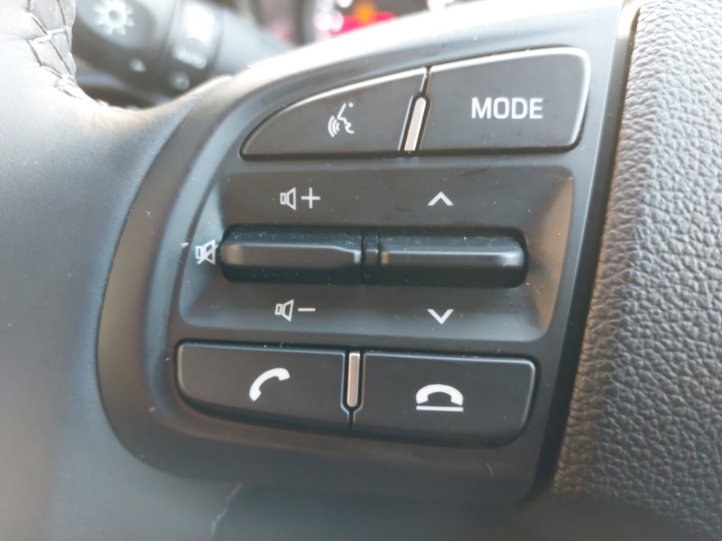 Used Hyundai i10 2023 for sale - 76628859: Photo 14