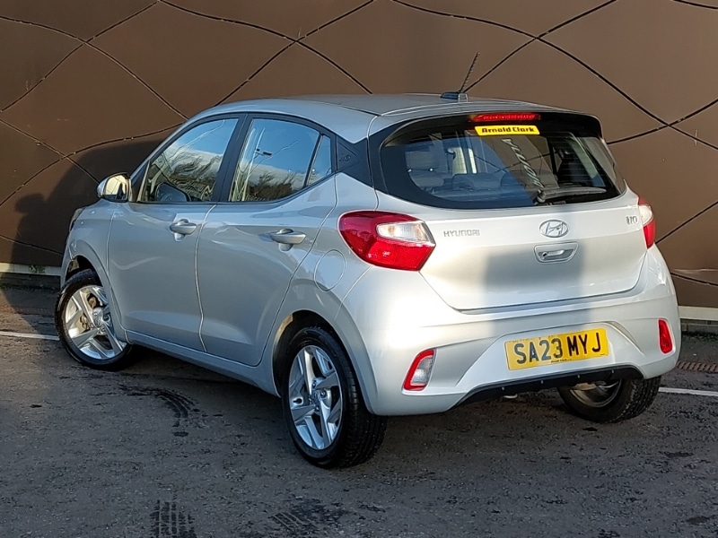 Used Hyundai i10 2023 for sale - 76628859: Photo 3