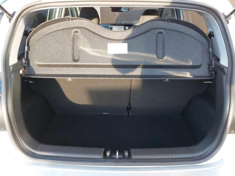 Used Hyundai i10 2023 for sale - 76628859: Photo 8