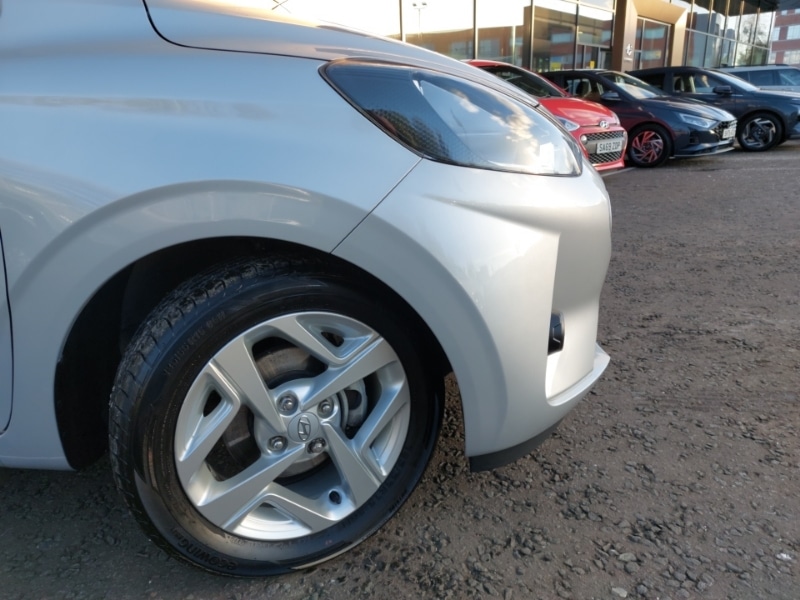 Used Hyundai i10 2023 for sale - 76628859: Photo 9