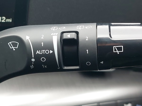 Used Hyundai KONA 2025 for sale - 76294242: Photo 13