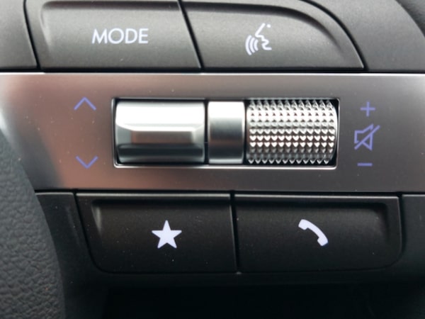 Used Hyundai KONA 2025 for sale - 76294242: Photo 15