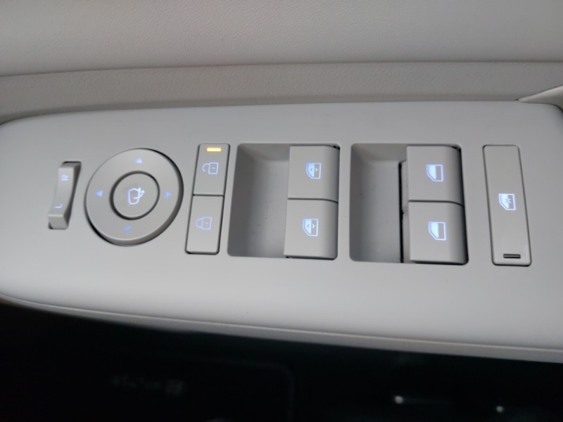 Used Hyundai KONA 2024 for sale - 76471760: Photo 17