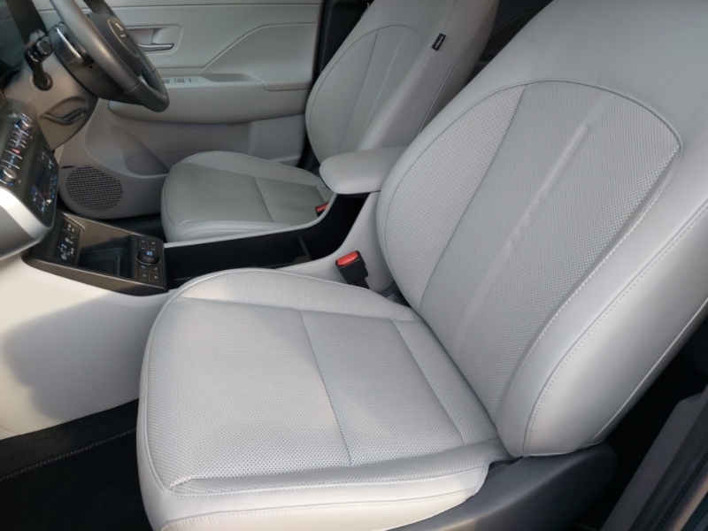 Used Hyundai KONA 2024 for sale - 76471760: Photo 5