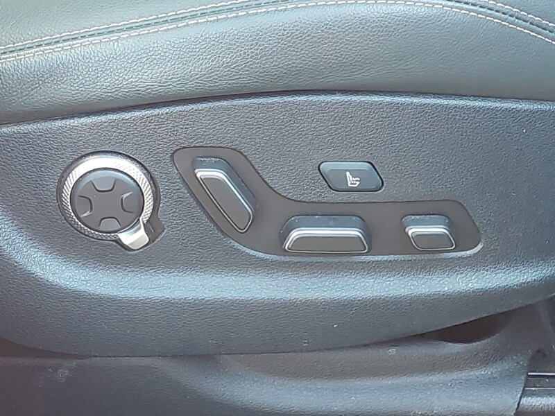 Used Genesis GV70 2023 for sale - 77975029: Photo 19