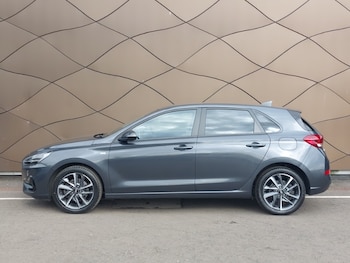 Used Hyundai i30 2023 for sale - 78478425: Photo