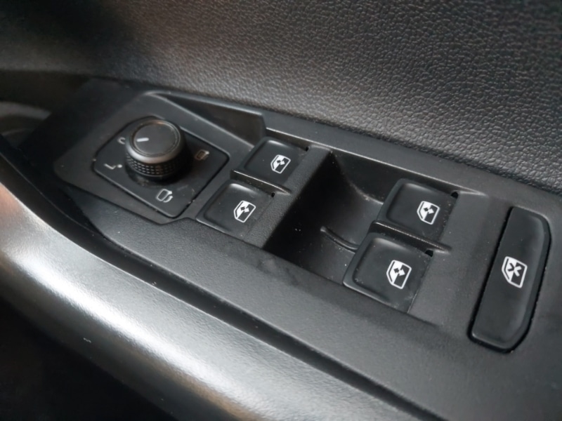 Used Volkswagen Polo 2024 for sale - 77548798: Photo 15