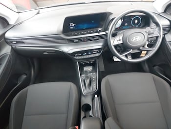 Used Hyundai BAYON 2024 for sale - 76172042: Photo