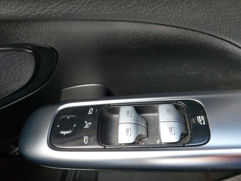 Used Mercedes-Benz C Class 2023 for sale - 77343000: Photo 17