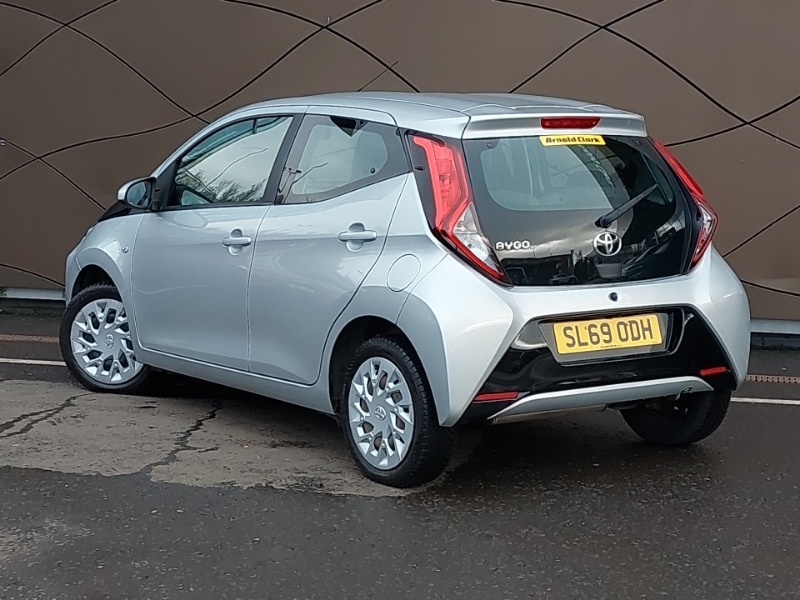 Used Toyota AYGO 2019 for sale - 76556183: Photo 3