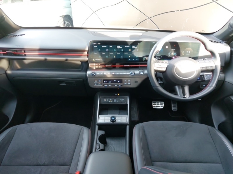 Used Hyundai KONA 2025 for sale - 76834327: Photo 2