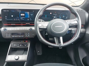 Used Hyundai KONA 2024 for sale - 76172083: Photo 2