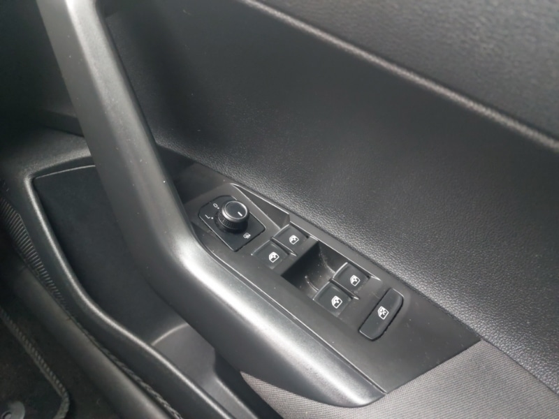 Used Volkswagen Polo 2019 for sale - 77630404: Photo 12