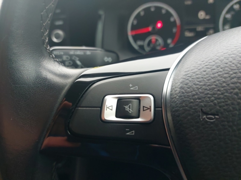 Used Volkswagen Polo 2019 for sale - 77630404: Photo 15