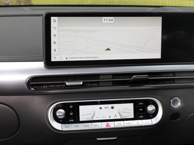 Used Genesis GV60 2025 for sale - 76552746: Photo 8