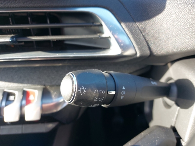 Used Peugeot 3008 2021 for sale - 77160297: Photo 14