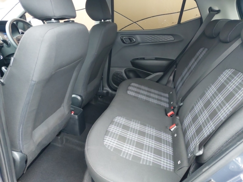 Used Hyundai i10 2024 for sale - 76150345: Photo 6